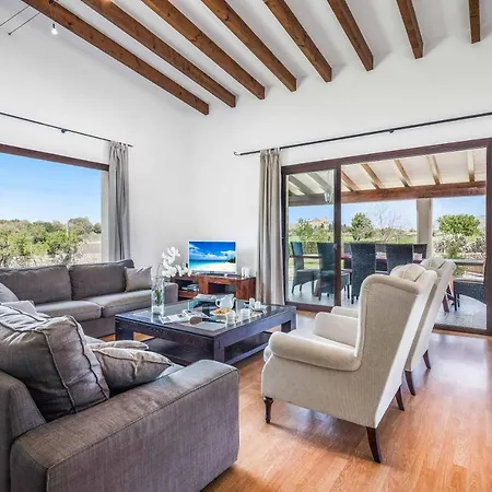 Coira Villa